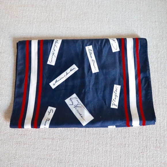 Vintage The Presidents neck scarf - Picture 6 of 6